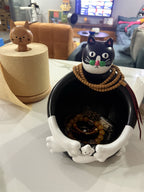 Cute Cat-Shaped Storage Holder – Adorable Black & White Cat Organizer for Remote Controls & Small Items