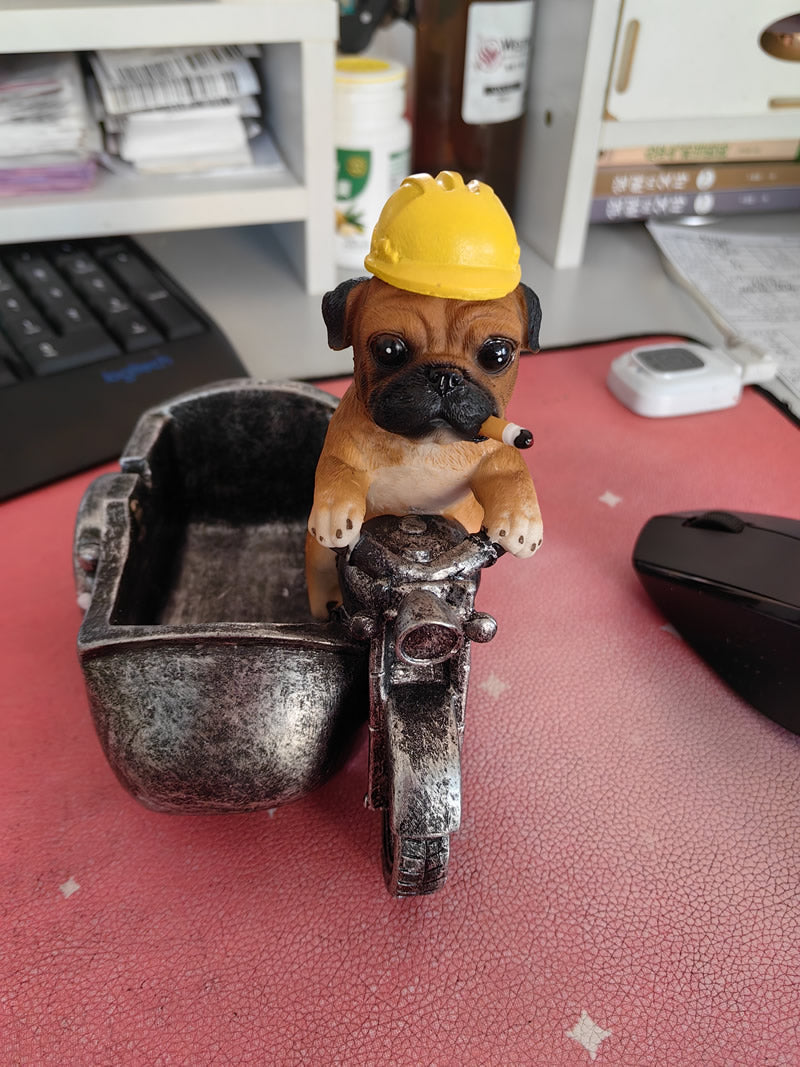 Novelty Dog Riding Motorcycle Ashtray, Creative Resin Cigarette Ash Holder