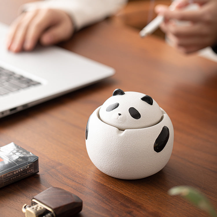 Panda - Shaped Ceramic Ashtray, Cute Animal - Themed Cigarette Ashtray