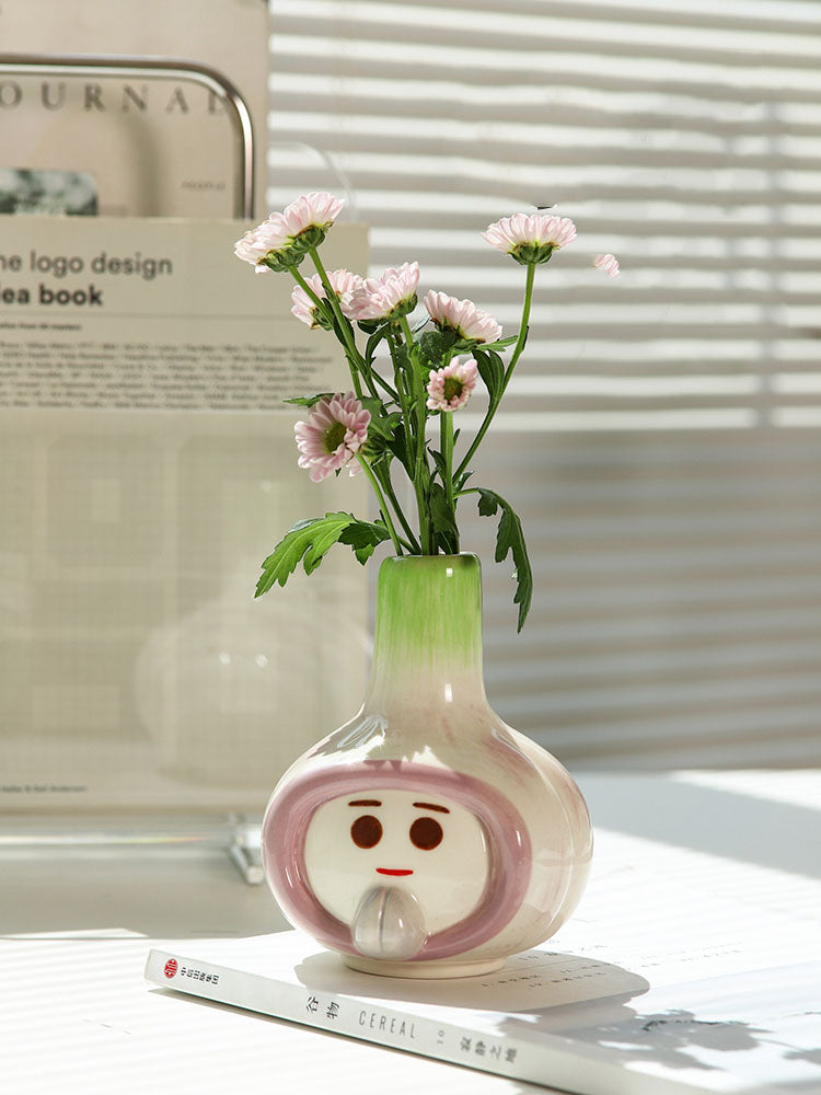 Cute Garlic - Shaped Ceramic Vase, Whimsical Flower Holder for Home Decor