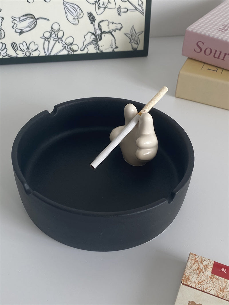 Creative "Peace Sign" Hand Ashtray, Funny Decorative Cigarette Ashtray