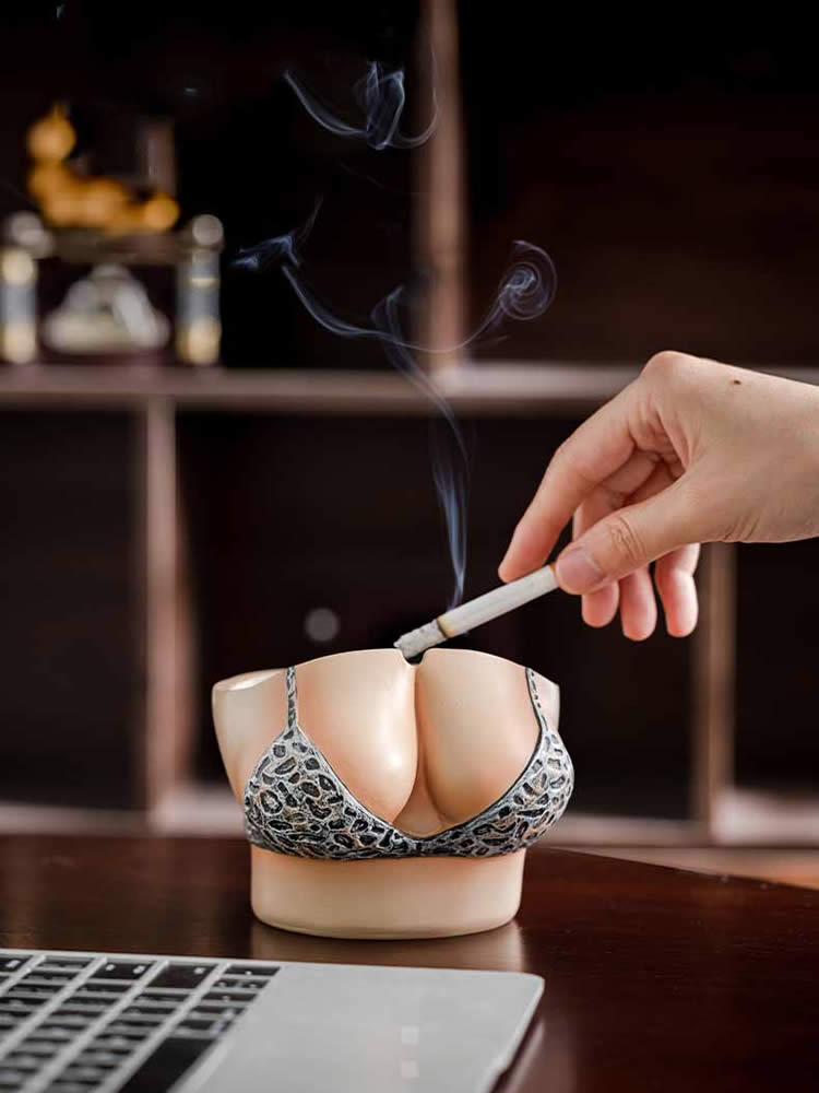 Creative Bikini - Shaped Resin Ashtray, Novelty Home Decor Cigarette Ashtray